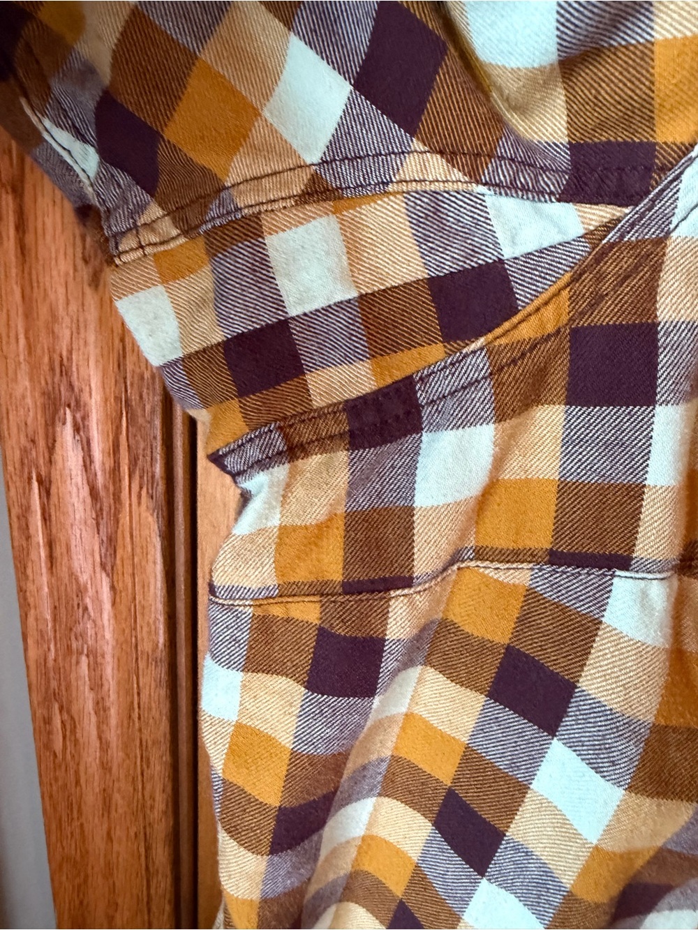 Duluth women’s flannel - Picture 4 of 12
